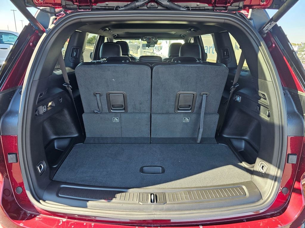 New 2025 Jeep Grand Cherokee L Altitude AWD/4WD image 29