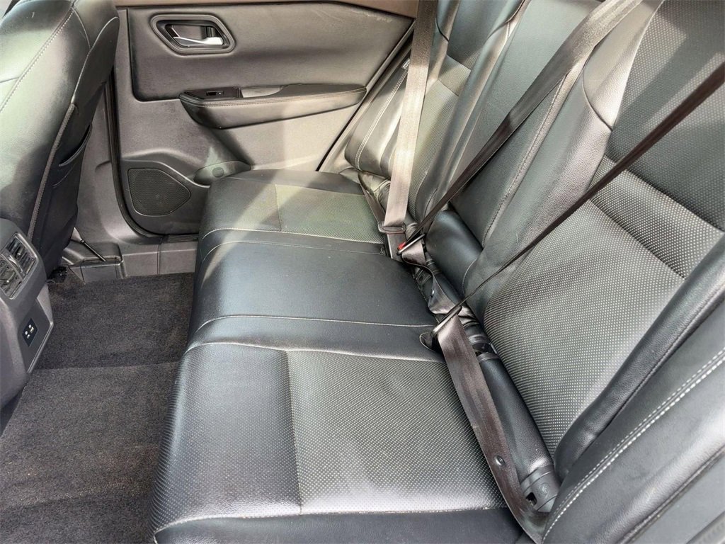 Used 2022 Nissan Rogue SV image 24