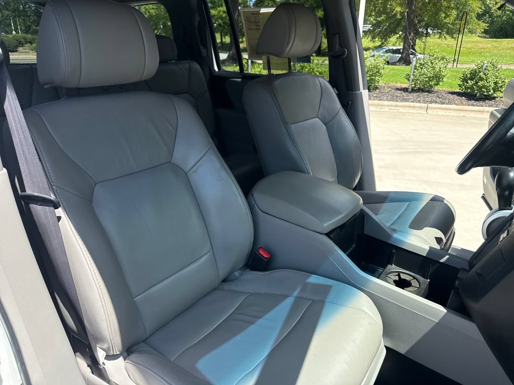 Used 2011 Honda Pilot EX-L image 34