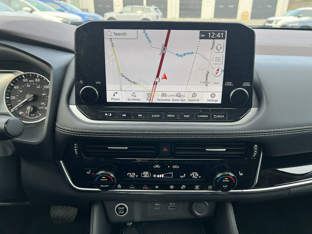 Used 2023 Nissan Rogue SL w/ SL Premium Package image 19