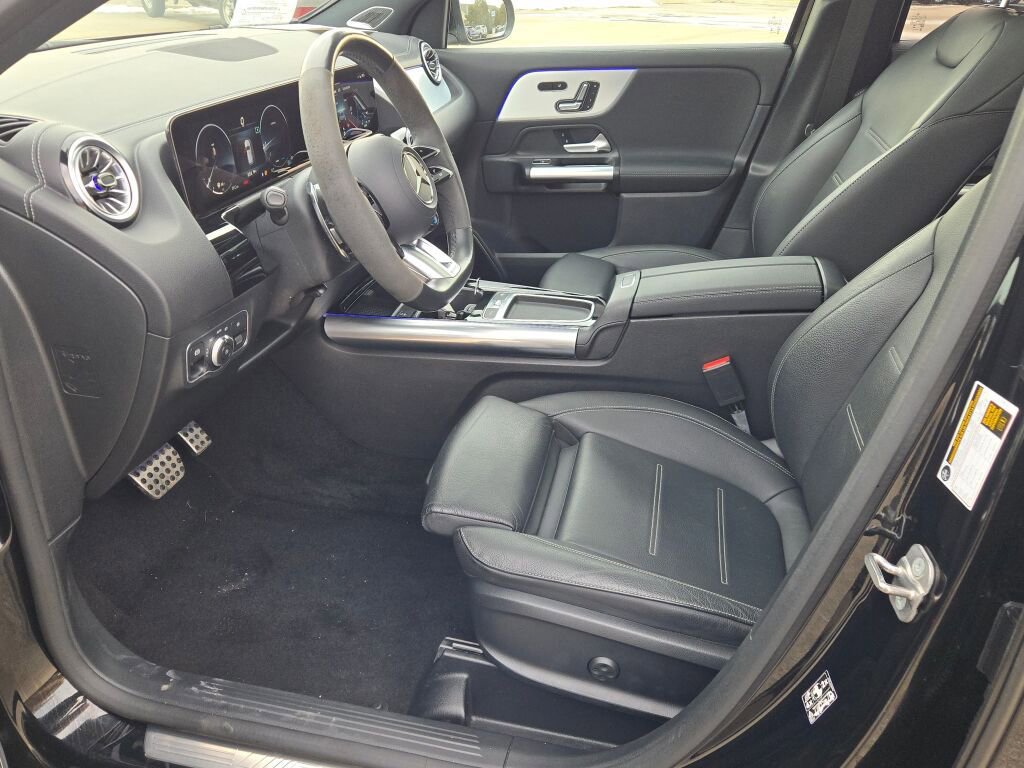 Used 2024 Mercedes-Benz GLA 35 AMG 4MATIC image 26