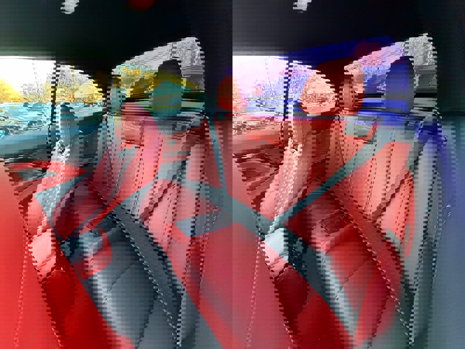 Used 2015 BMW M4 Convertible image 8