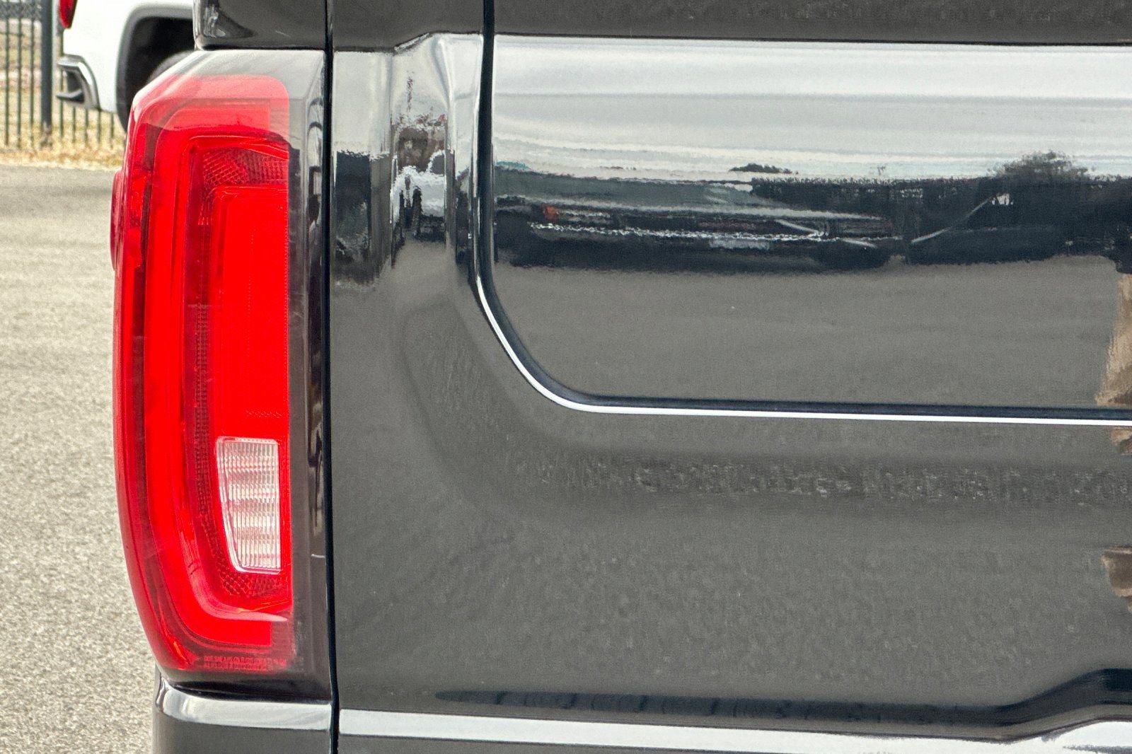 Used 2019 GMC Sierra 1500 Denali w/ Denali Ultimate Package AWD/4WD image 49