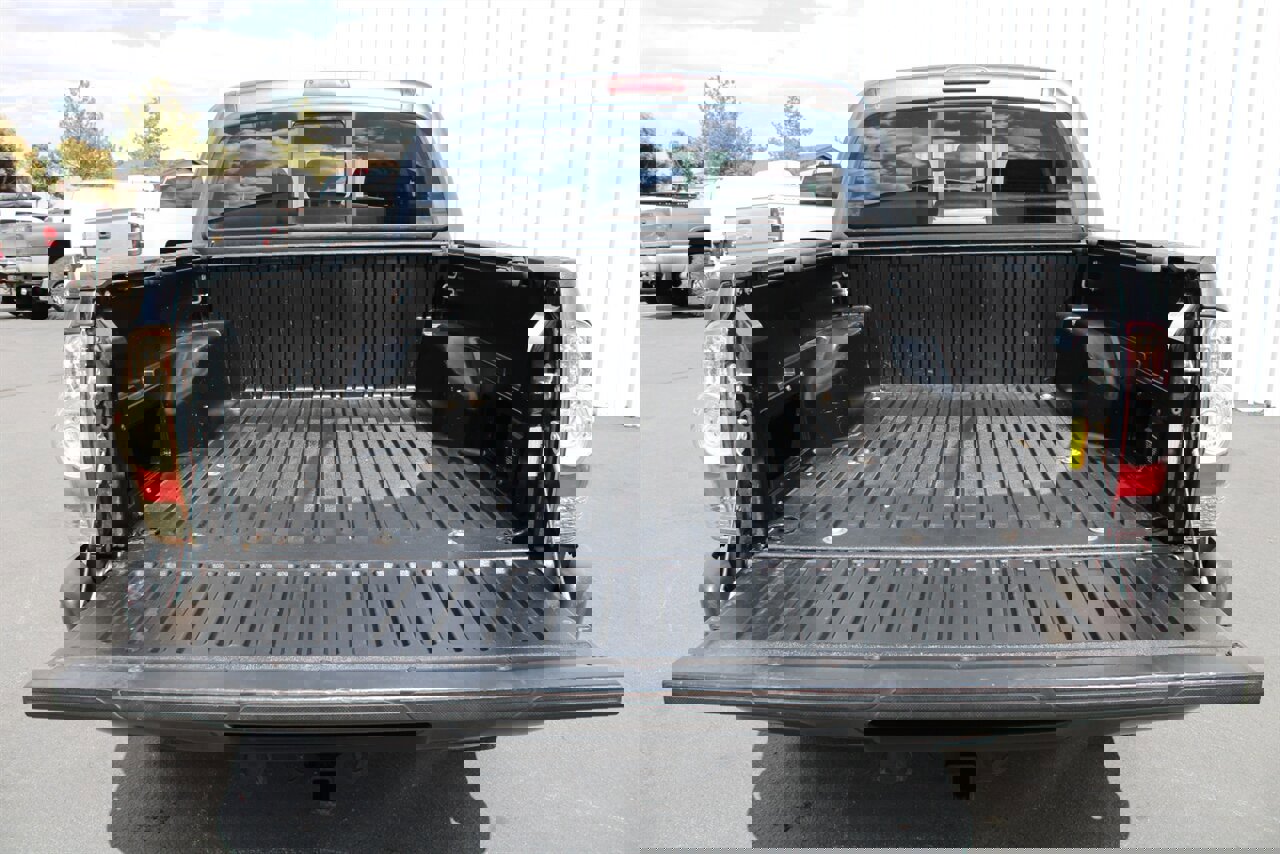 Used 2013 Toyota Tacoma PreRunner w/ TRD Sport Pkg RWD image 21