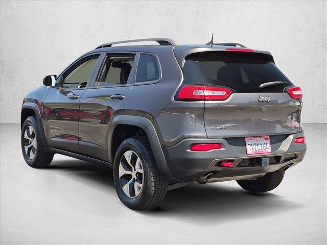 Used 2017 Jeep Cherokee Trailhawk w/ Comfort/Convenience Group AWD/4WD image 8