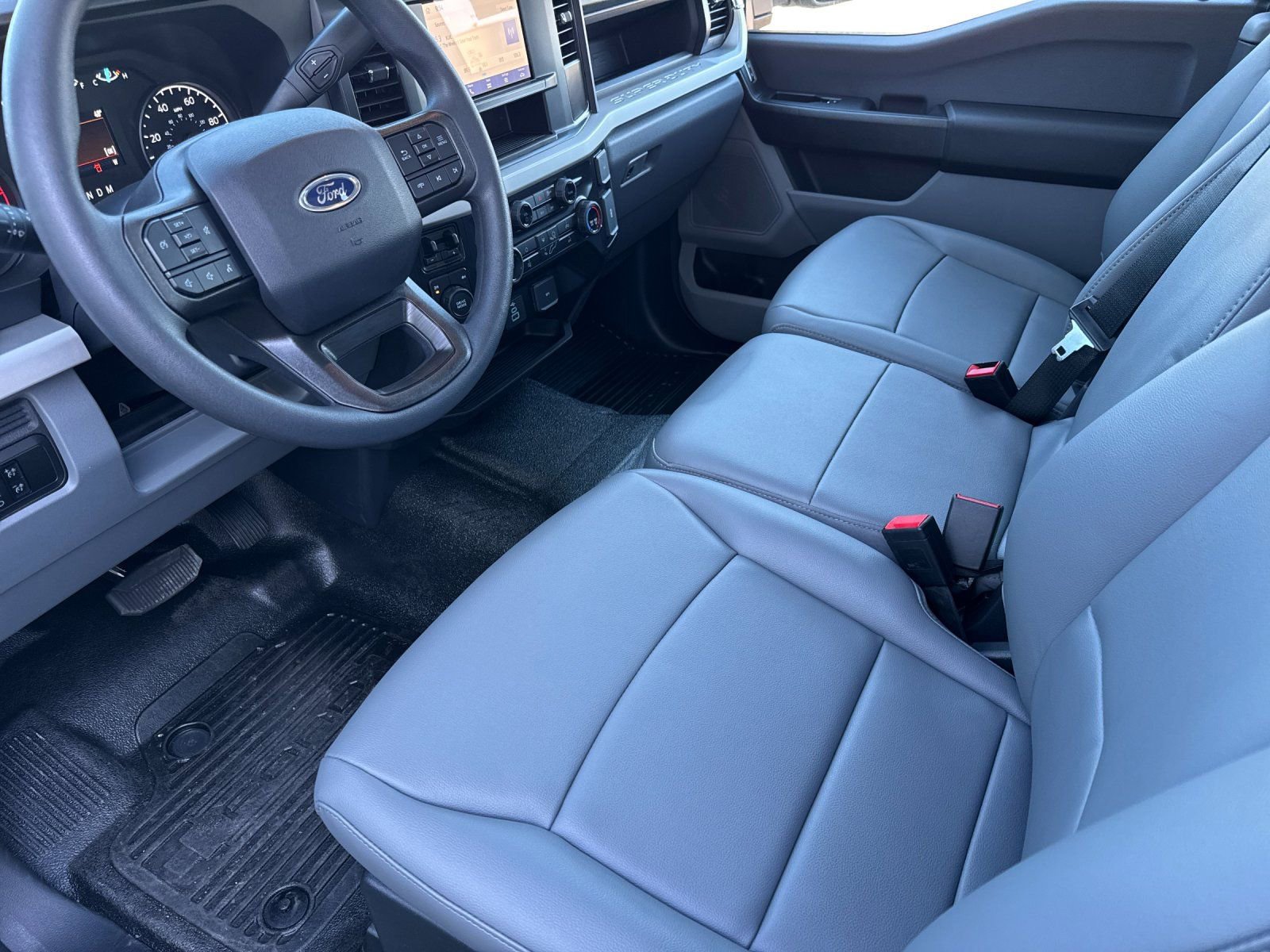 New 2026 Ford F250 XL w/ XL Chrome Package image 10