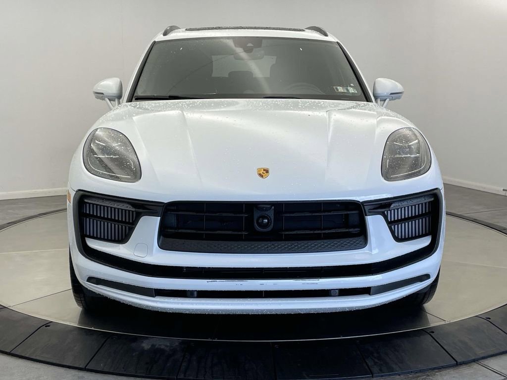 New 2026 Porsche Macan S image 10