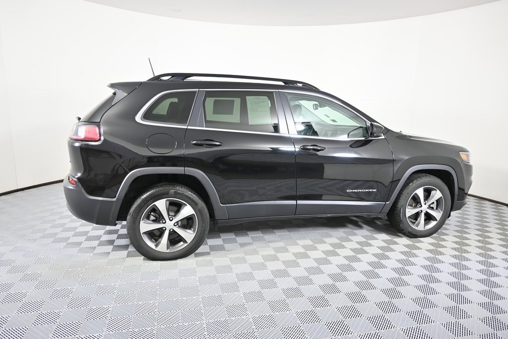Used 2022 Jeep Cherokee Limited image 7