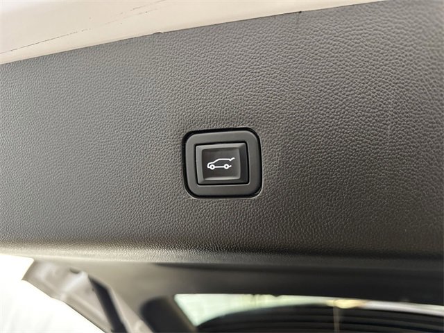 Certified 2023 Chevrolet Traverse LT w/ Midnight/Sport Edition image 27