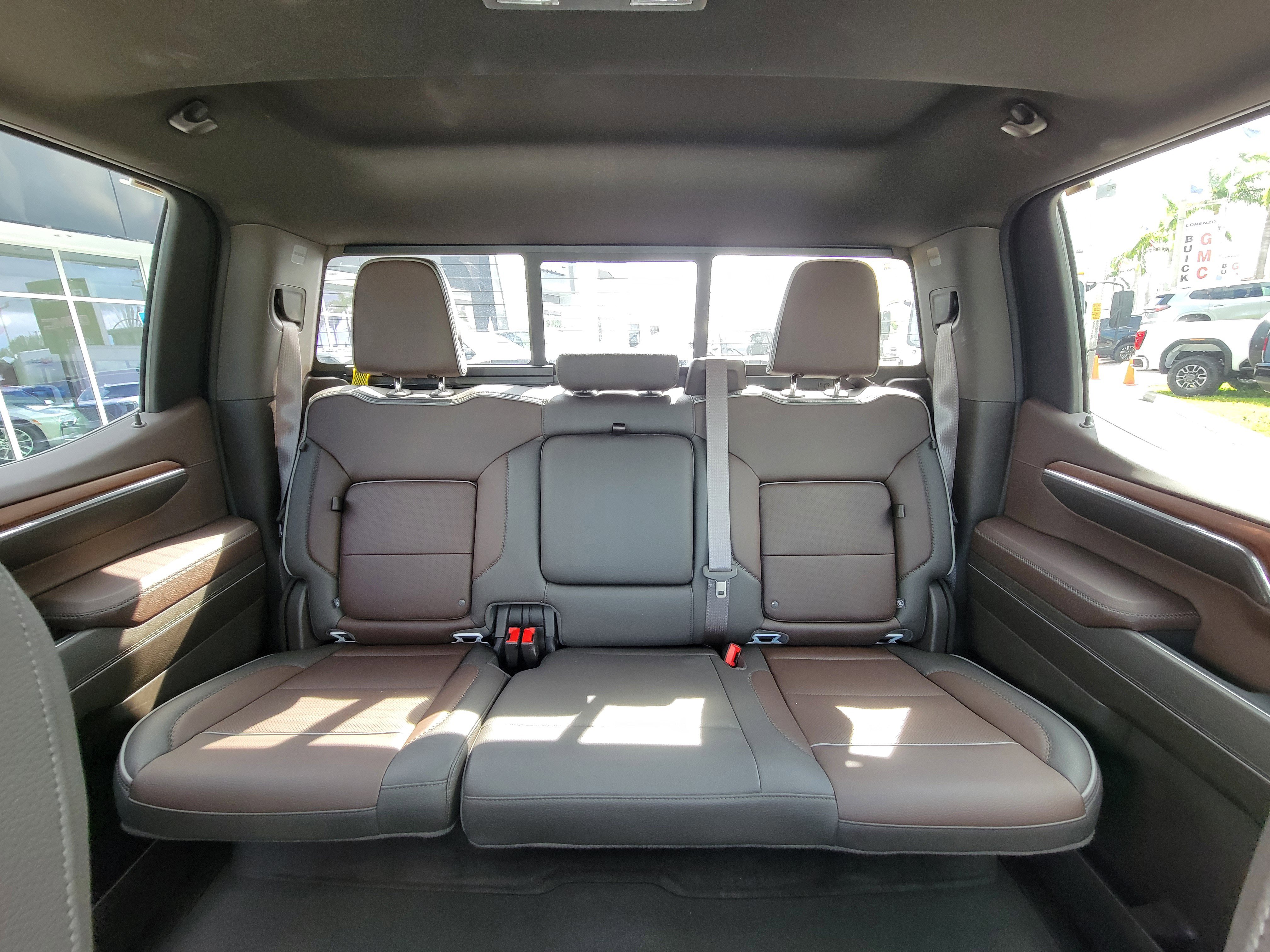 Used 2023 GMC Sierra 1500 Denali w/ Denali Reserve Package image 17