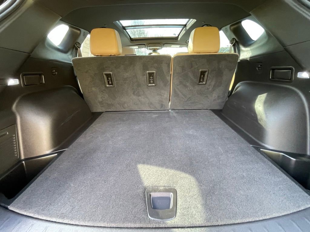 Used 2023 Chevrolet Blazer Premier w/ Enhanced Convenience Package image 19