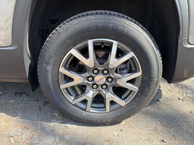 Used 2023 GMC Acadia SLT AWD/4WD image 6