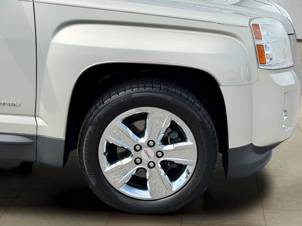 Used 2015 GMC Terrain SLT w/ Chrome Edition AWD/4WD image 39