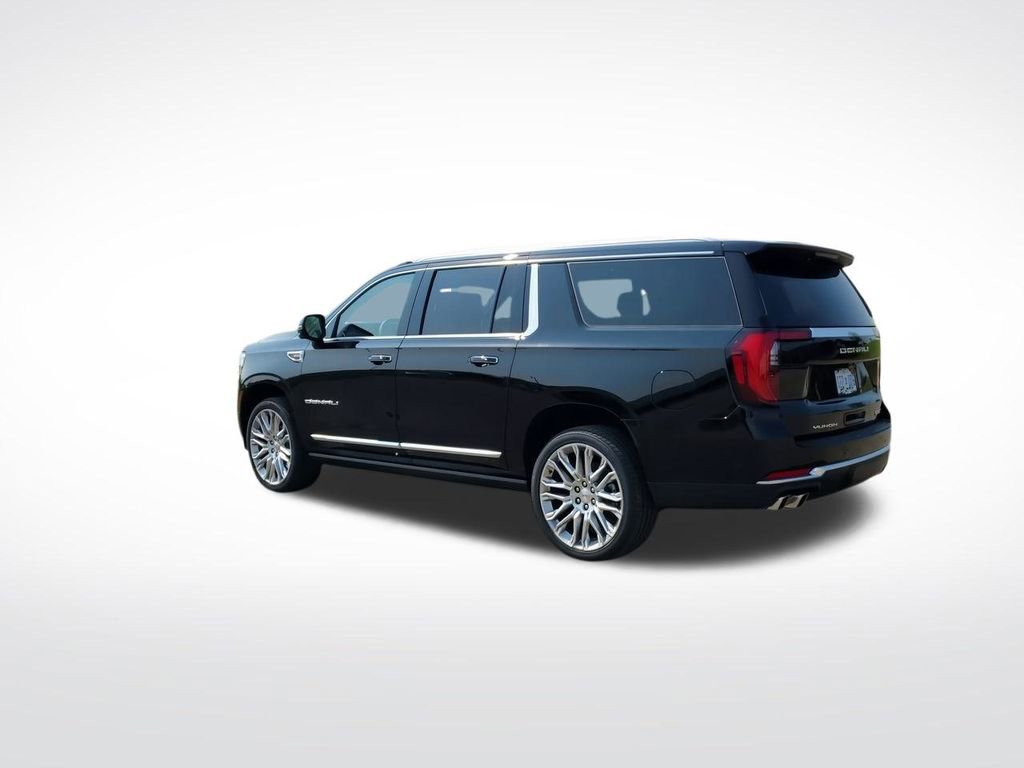 New 2025 GMC Yukon XL Denali w/ Denali Reserve Package image 7