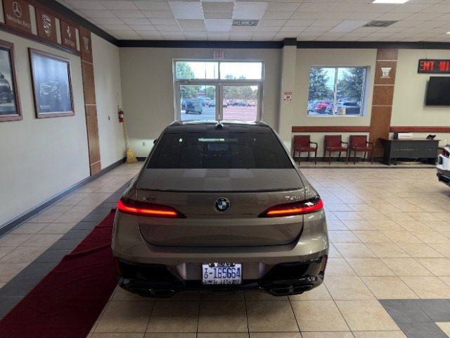 Used 2024 BMW 760i xDrive w/ Executive Package image 13