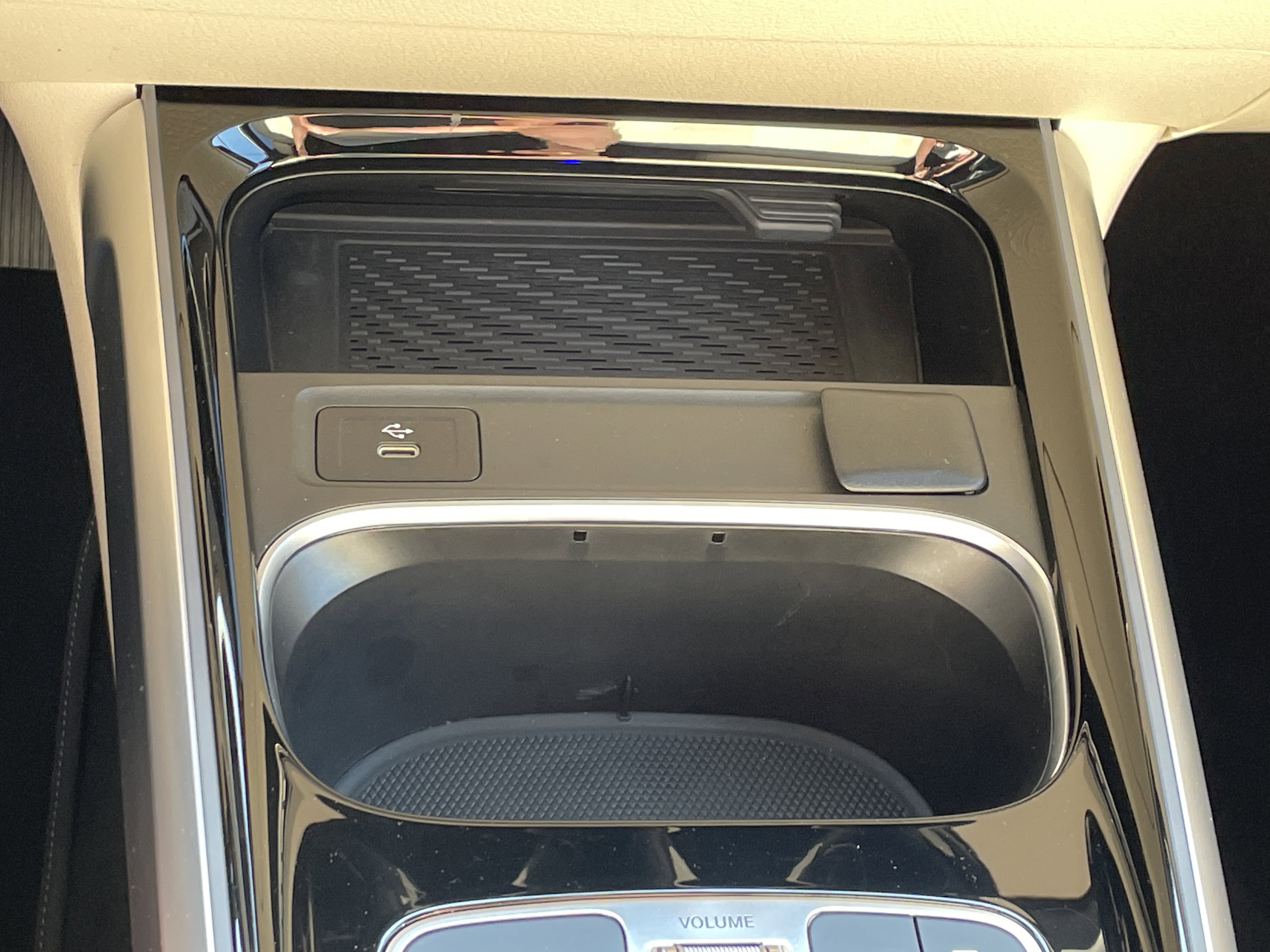 Certified 2025 Mercedes-Benz GLB 250 image 33