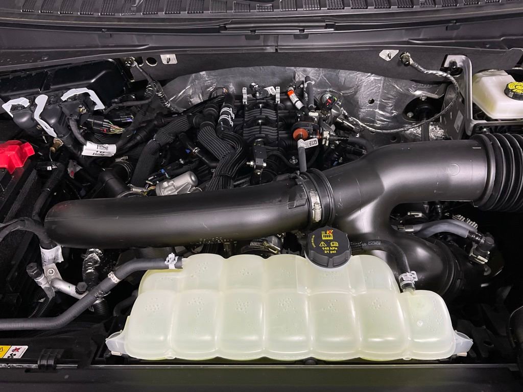 New 2026 Ford Expedition Platinum w/ Stealth Appearance Package image 9