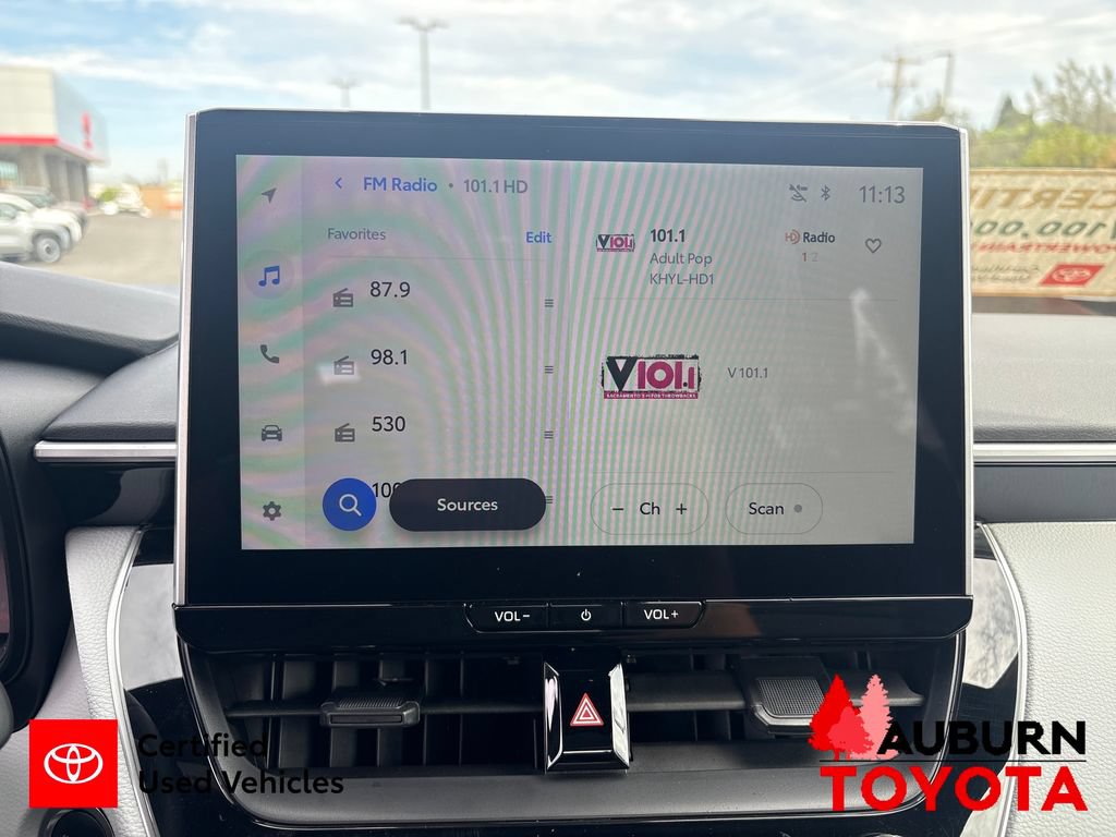 Certified 2026 Toyota Corolla SE w/ SE Package FWD image 18