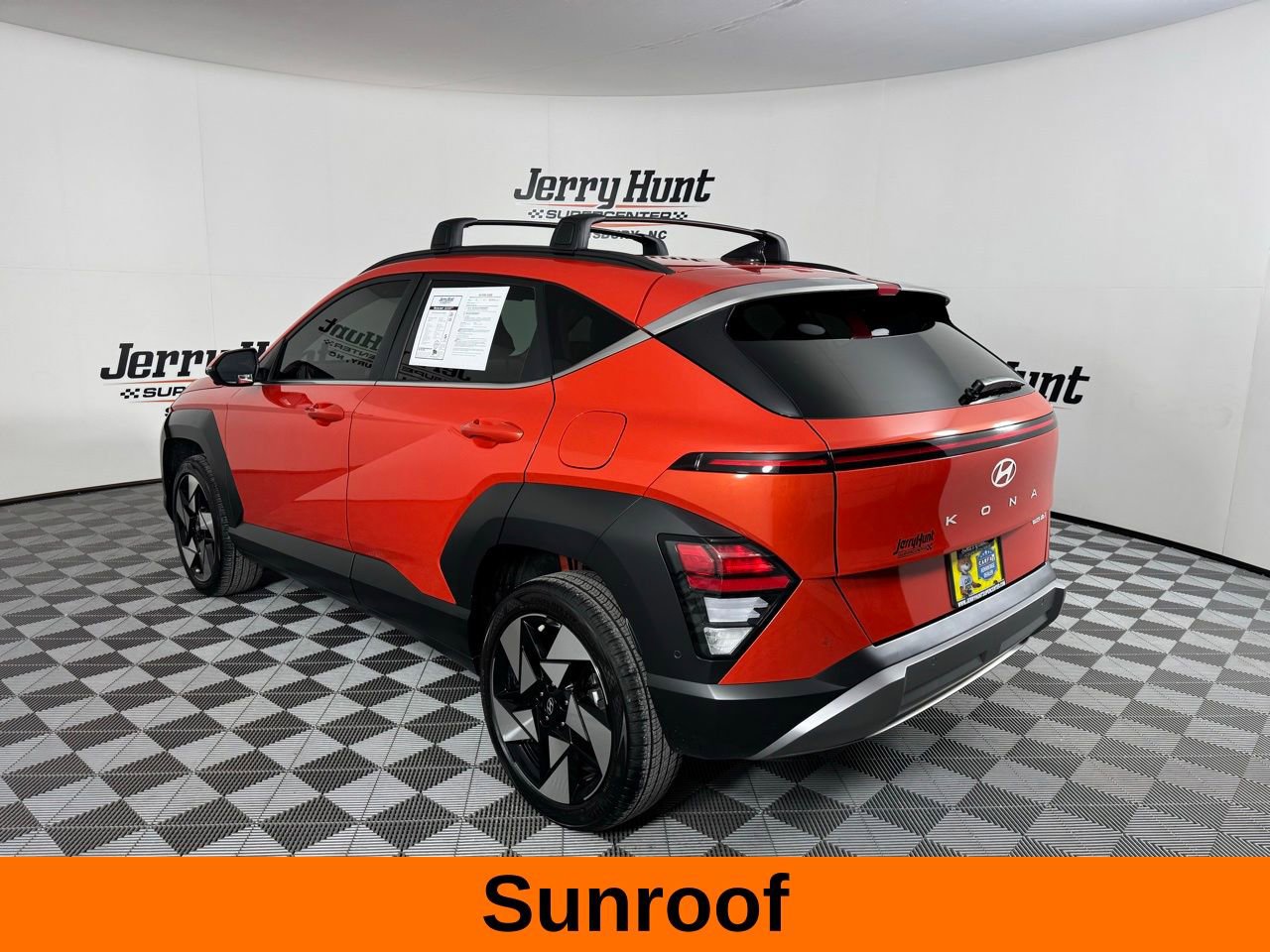 Used 2025 Hyundai Kona Limited image 7