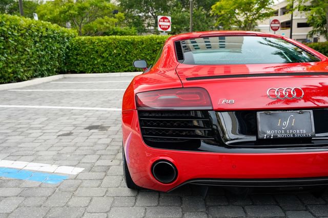 Used 2014 Audi R8 V10 plus AWD/4WD image 24