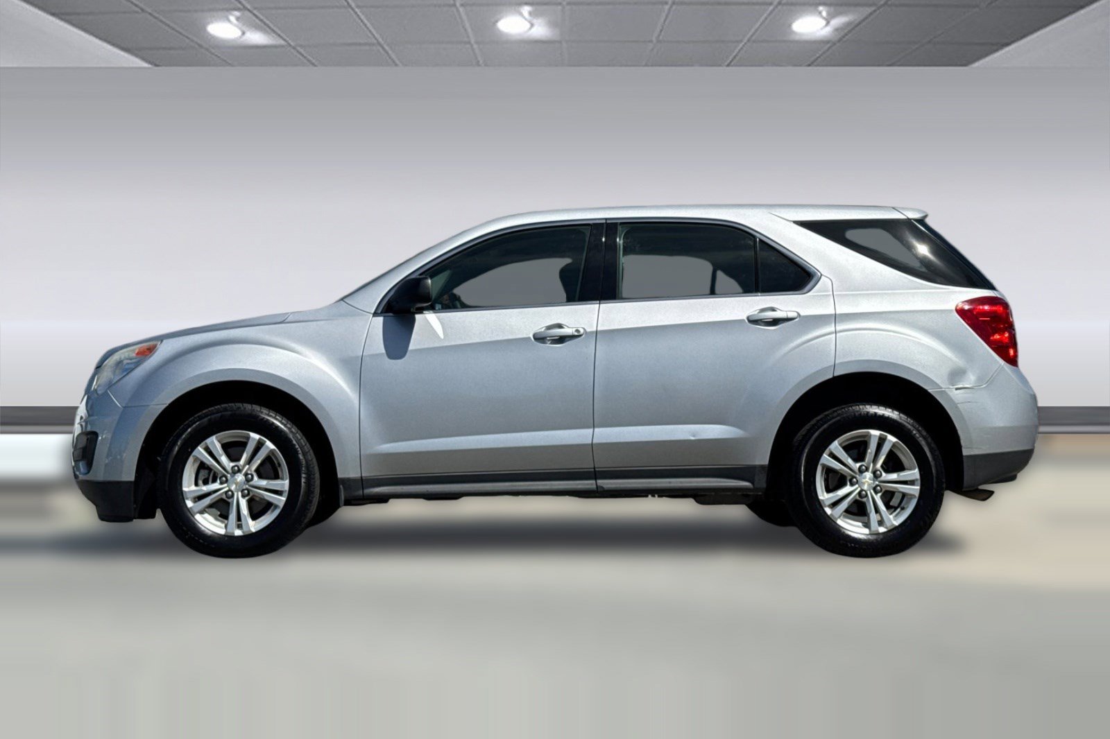 Used 2015 Chevrolet Equinox LS image 6