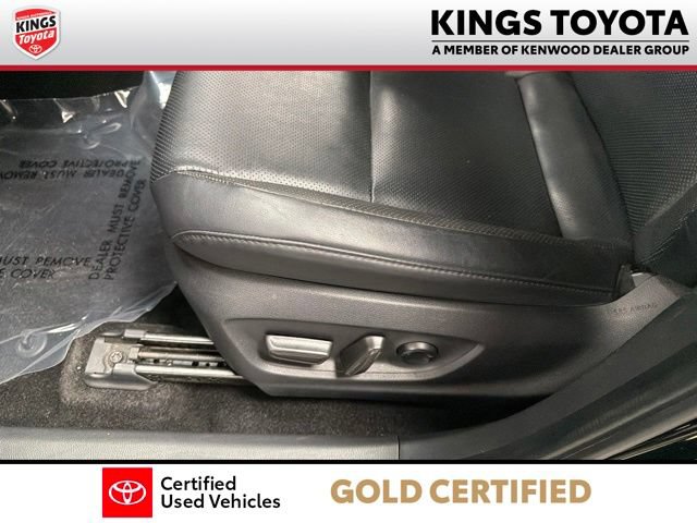 Used 2023 Toyota Crown AWD/4WD image 19