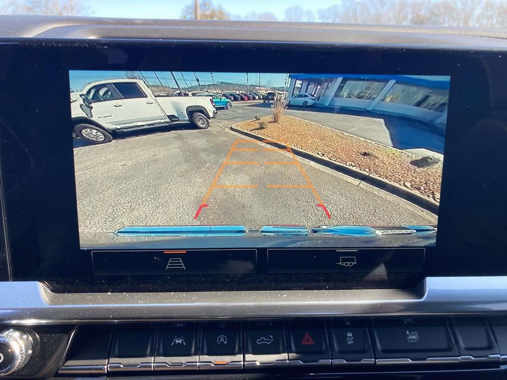 New 2026 GMC Sierra 1500 SLE image 19