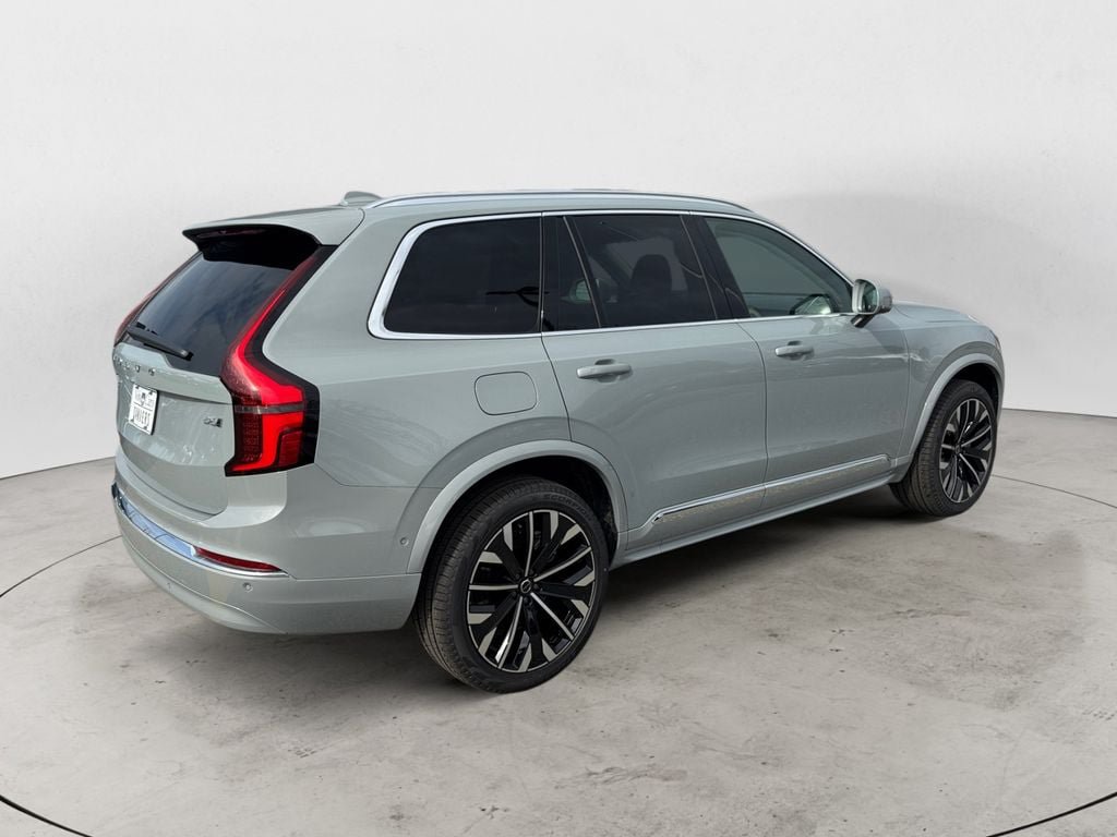 New 2026 Volvo XC90 B6 Ultra w/ Protection Package AWD/4WD image 7