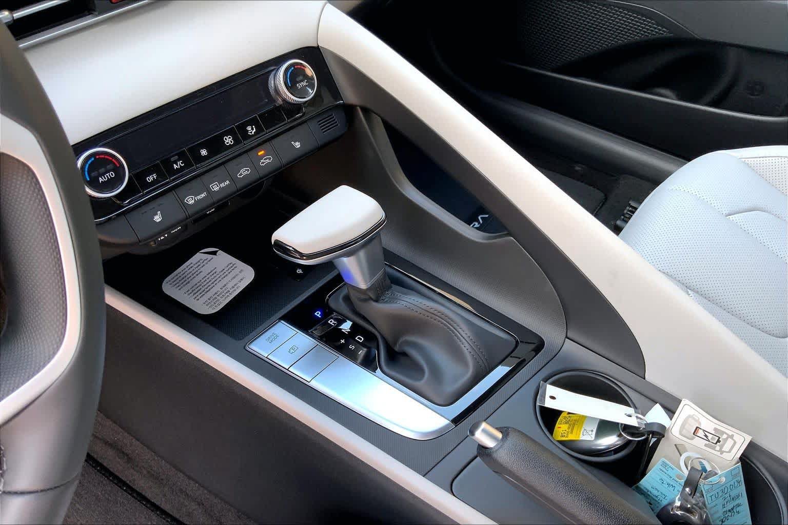 New 2026 Hyundai Elantra SEL Sport FWD image 8