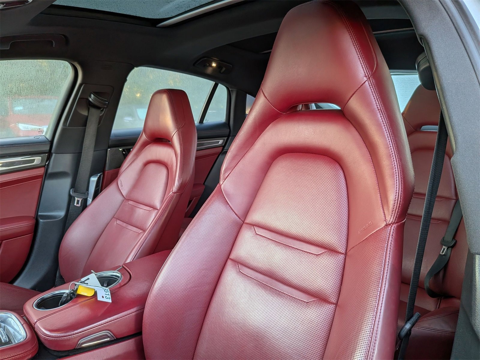 Used 2018 Porsche Panamera image 15