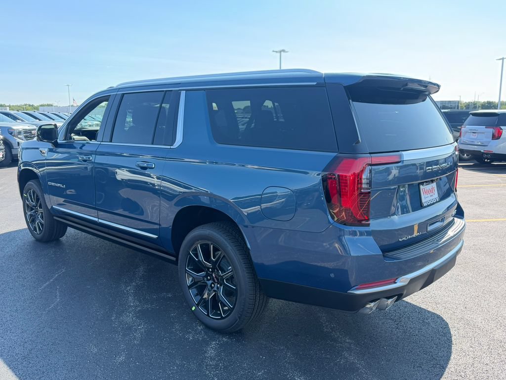 New 2026 GMC Yukon XL Denali w/ Denali Reserve Package AWD/4WD image 9