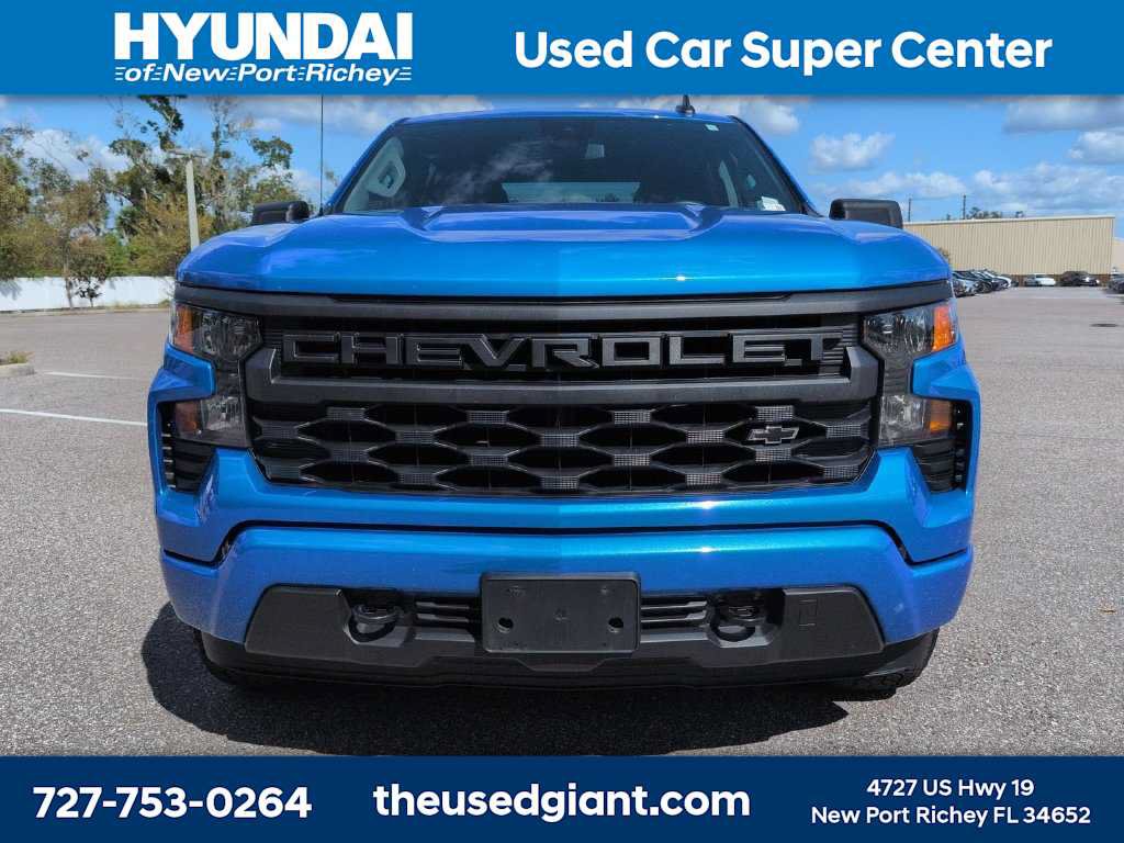 Used 2026 Chevrolet Silverado 1500 Custom w/ Turbomax Blackout Package AWD/4WD image 8
