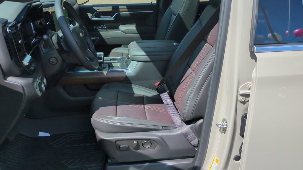 New 2026 Chevrolet Silverado 1500 High Country w/ Technology Package image 12