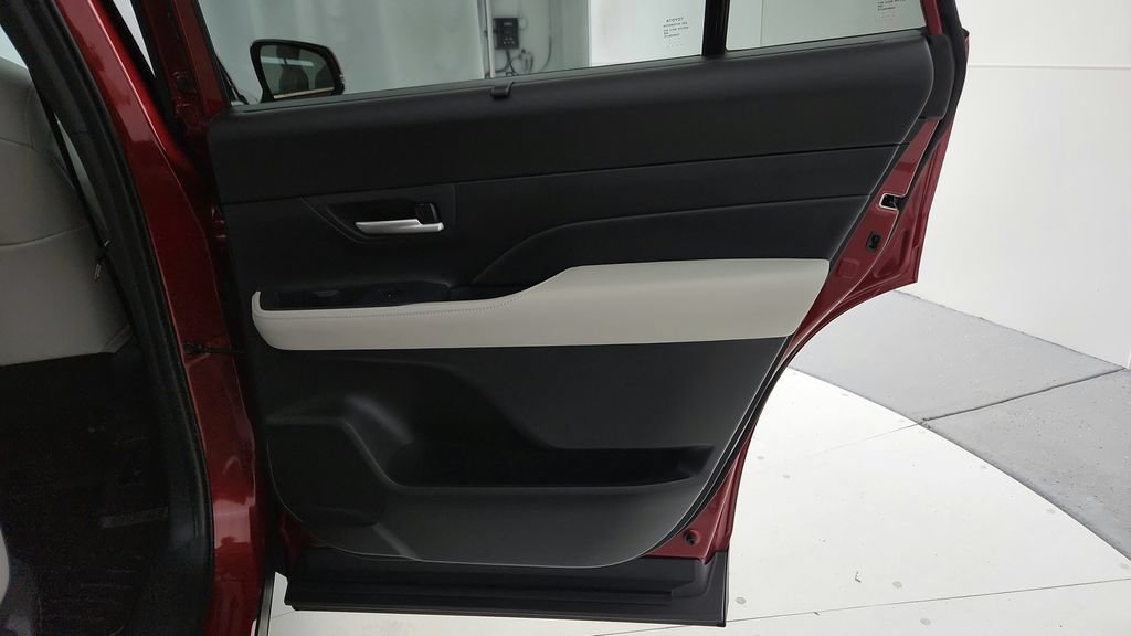 Certified 2025 Toyota Grand Highlander AWD Hybrid image 19