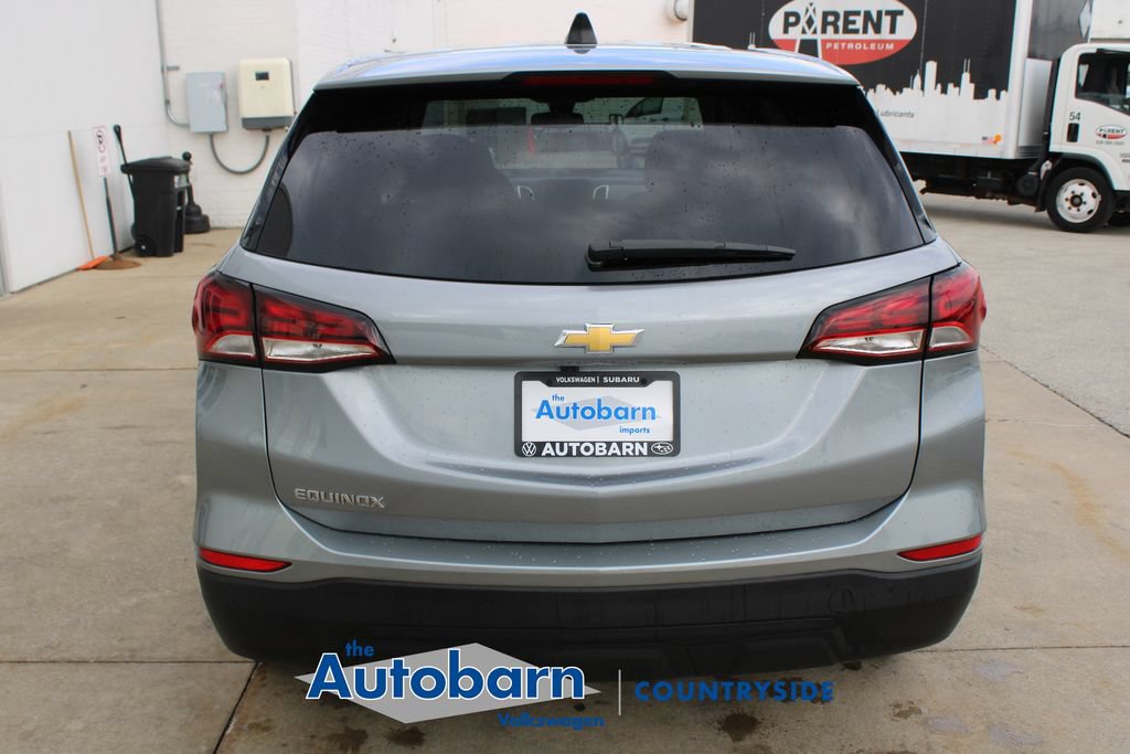 Used 2024 Chevrolet Equinox LS w/ LS Convenience Package FWD image 5