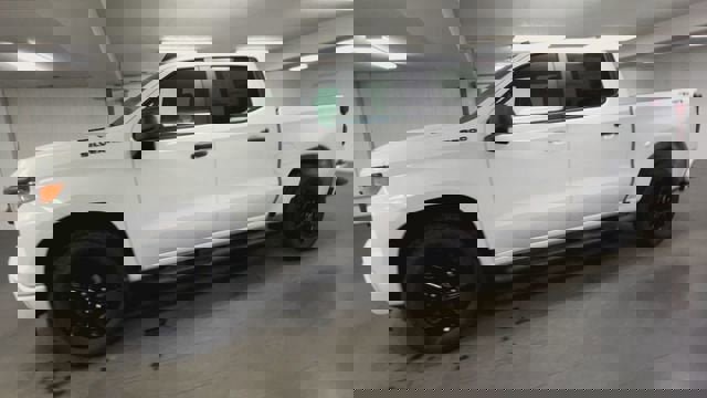 New 2026 Chevrolet Silverado 1500 Custom w/ Turbomax Blackout Package AWD/4WD image 4