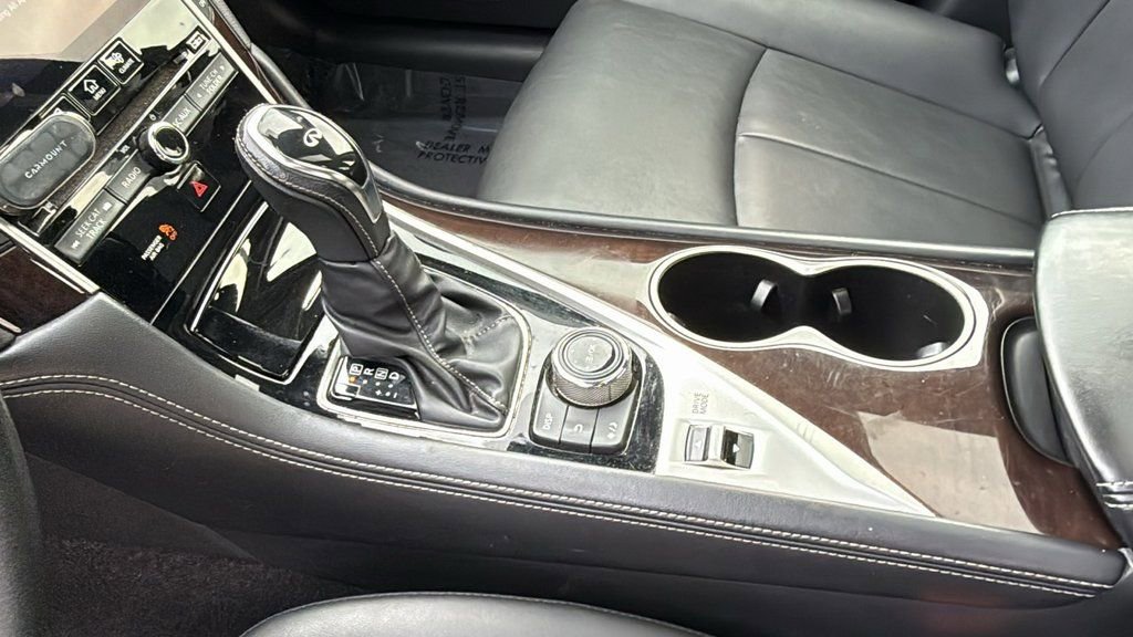 Used 2018 INFINITI Q50 Luxe RWD image 30