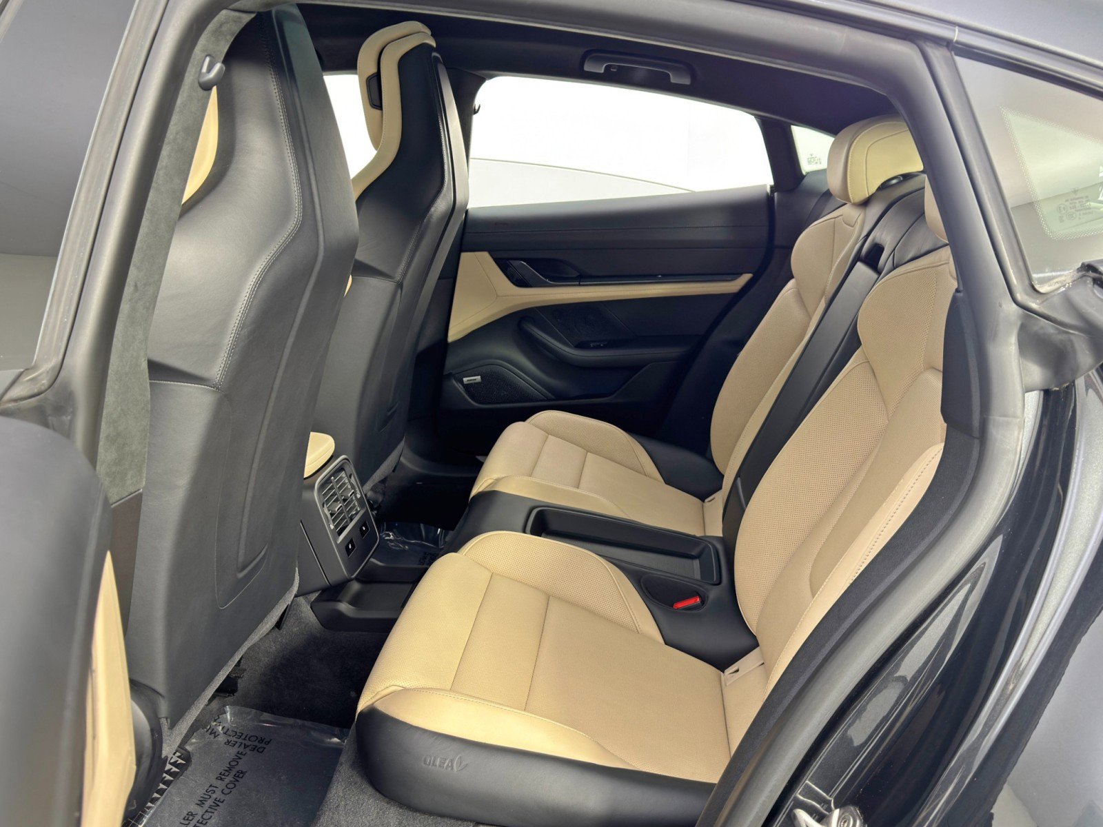 Used 2020 Porsche Taycan Turbo image 42