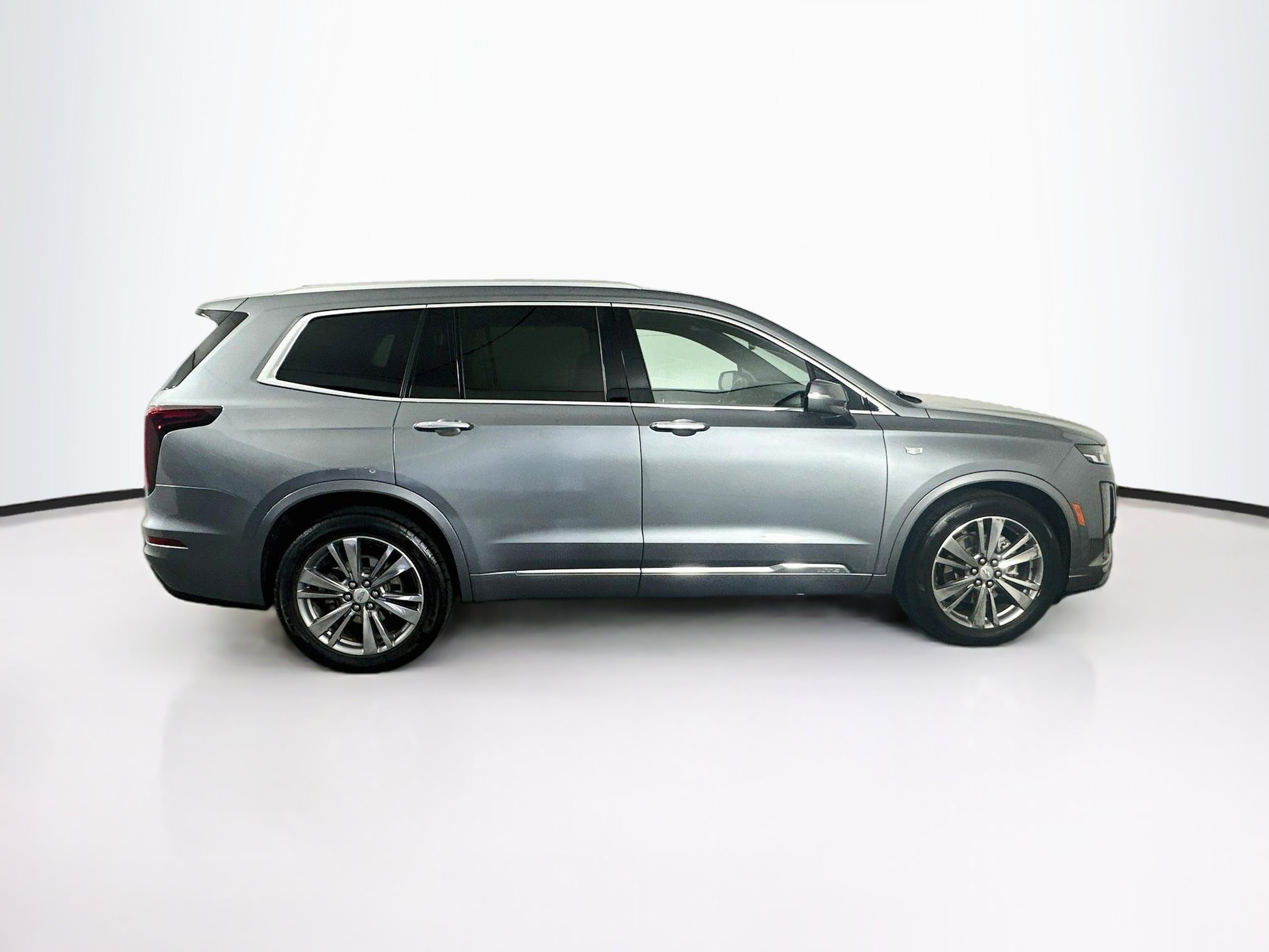 Used 2022 Cadillac XT6 Premium Luxury FWD image 10