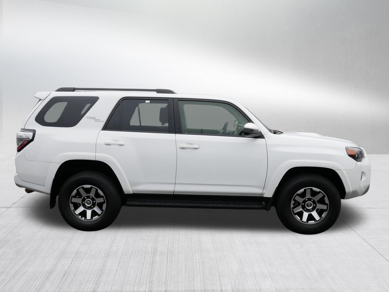 Certified 2024 Toyota 4Runner TRD Off-Road AWD/4WD image 8