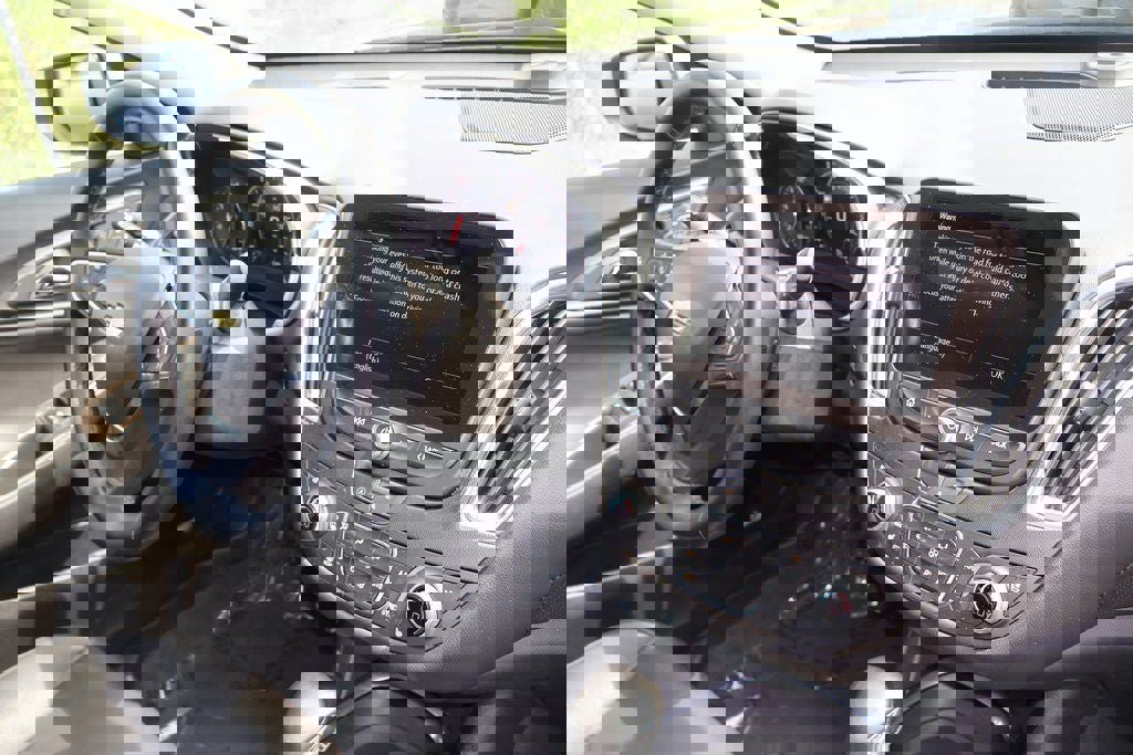 Used 2024 Chevrolet Malibu LT image 9