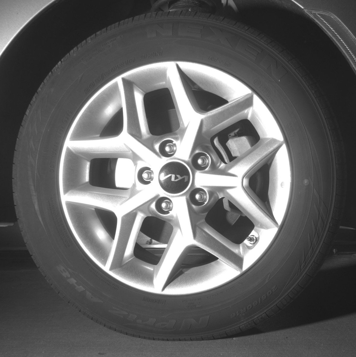 Used 2025 Kia Soul LX w/ LX Technology Package FWD image 20