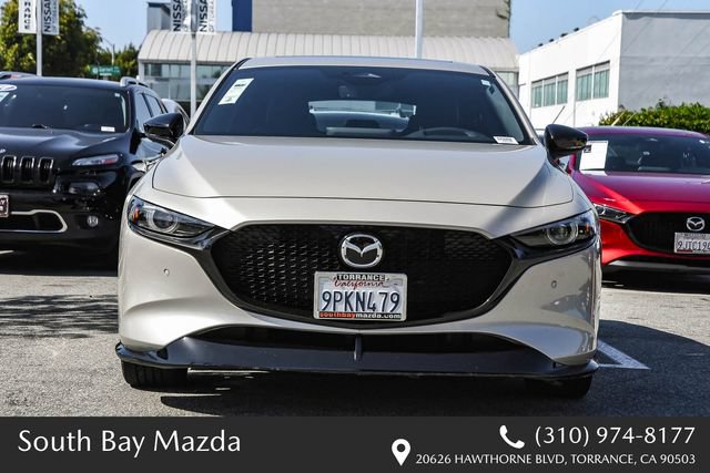 Certified 2025 MAZDA MAZDA3 Hatchback w/ Appearance Package AWD/4WD image 2