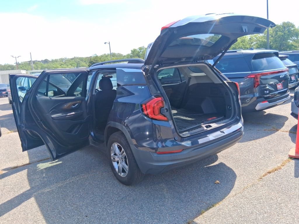 Used 2019 GMC Terrain SLE w/ Driver Convenience Package image 21