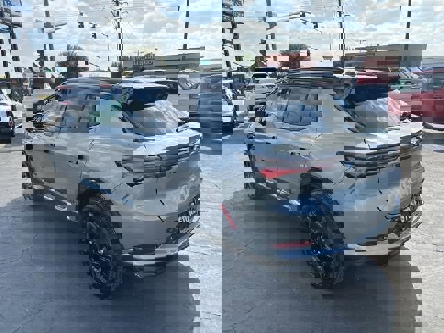 New 2026 Chevrolet Equinox EV RS image 6