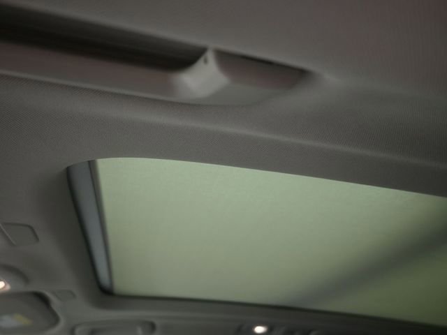 Used 2026 Volvo XC60 B5 Ultra w/ Protection Package Premier image 19