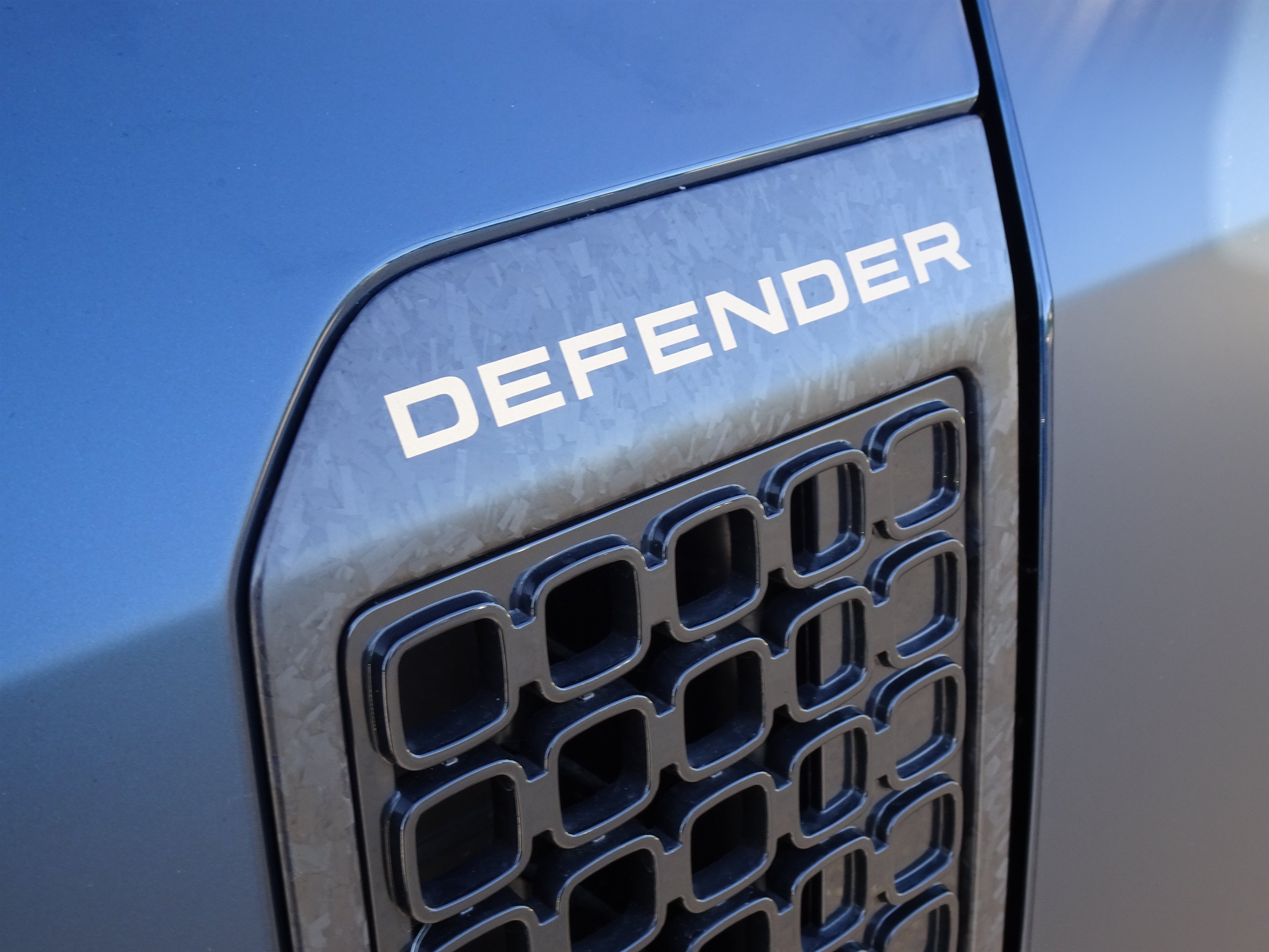 New 2026 Land Rover Defender 110 OCTA AWD/4WD image 15