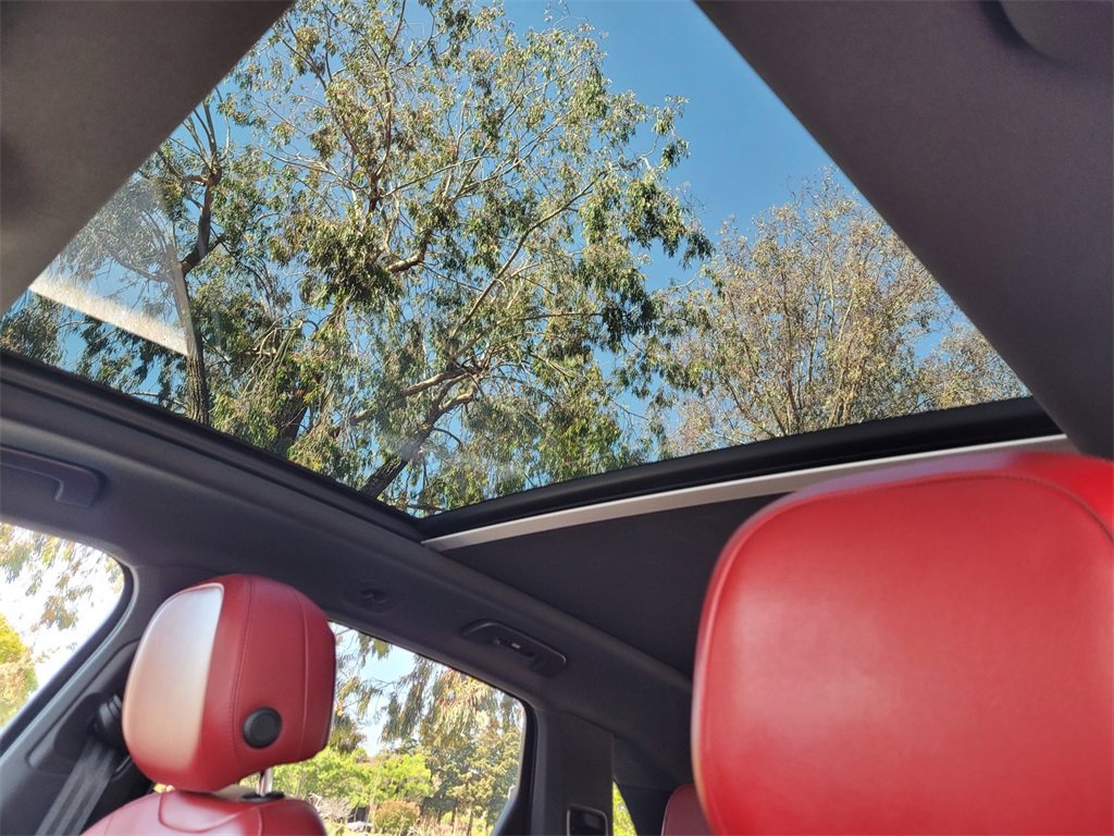 Used 2022 Porsche Cayenne S image 23