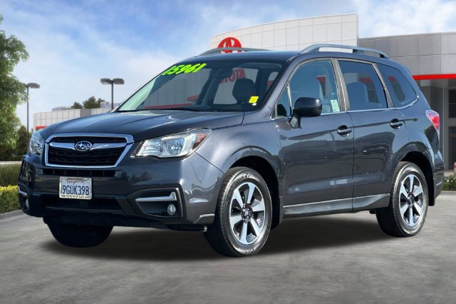 Used 2017 Subaru Forester 2.5i Limited AWD/4WD image 9