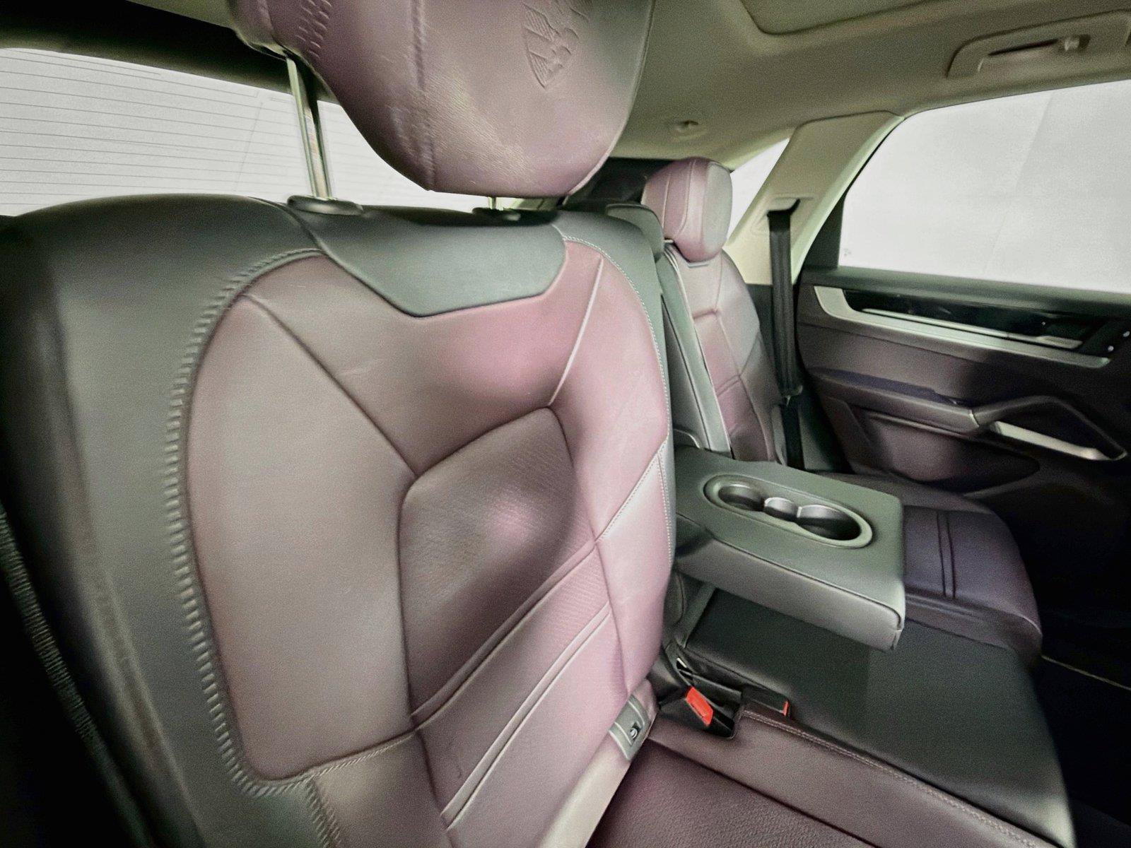 Certified 2026 Porsche Cayenne AWD/4WD image 27